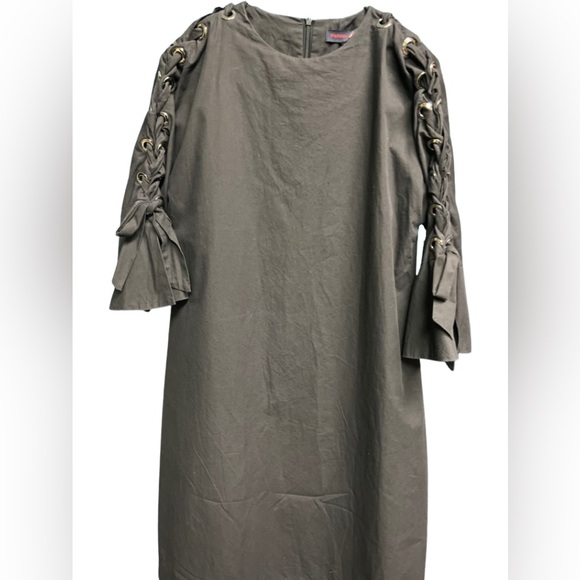 Madison & Park Black Dress Size Medium - Picture 2 of 4